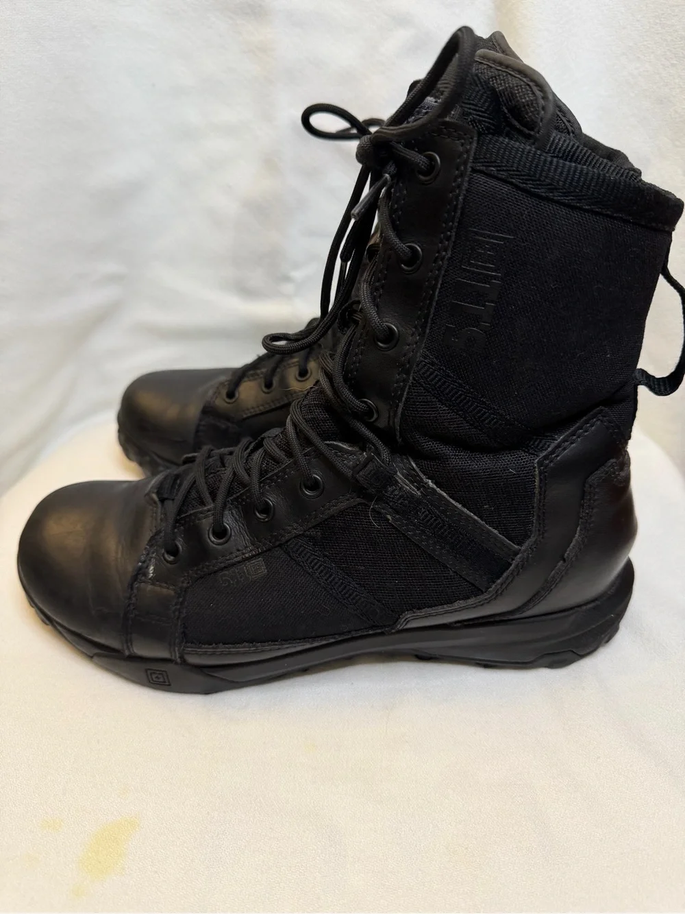 5.11 Tactical Men's A/T 8